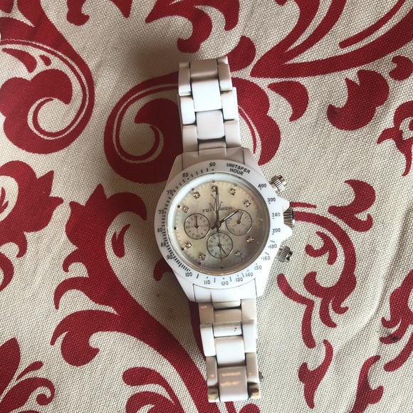 TOYWATCH white watch - Picture 4 of 8